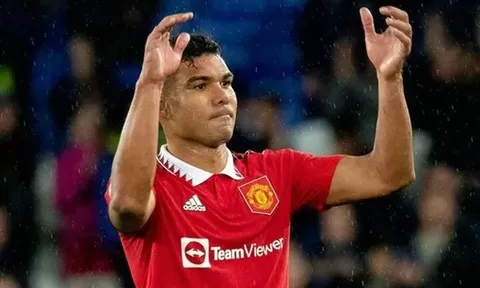 Casemiro xuất sắc, cân tất mọi việc ở Man Utd