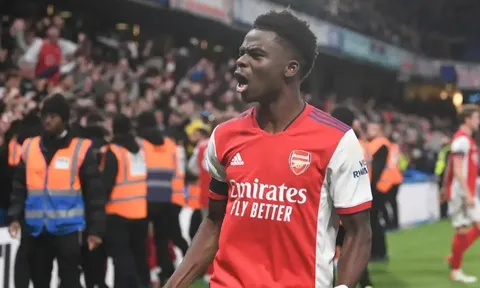 Đả bại Chelsea, Saka gửi thông điệp đến NHM Arsenal