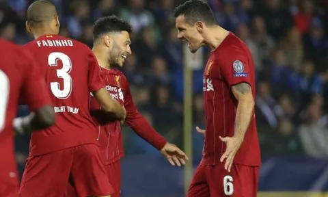 Đại thắng, CĐV Liverpool điên tiết: "Bán ngay gã hề vô dụng phá hoại đó"