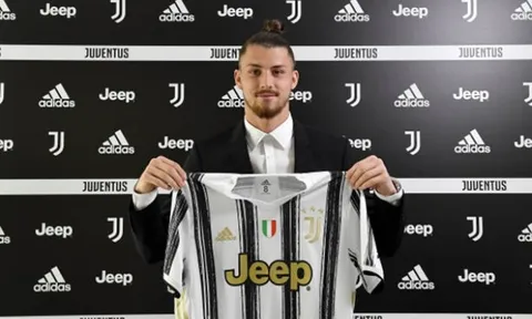 CHÍNH THỨC: Giữ chân "đá tảng cao 1m91", Juve giải quyết xong bài toán trung vệ