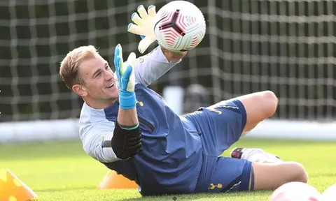 Sau 2 tháng, Joe Hart tiết lộ tình hình nội bộ của Tottenham