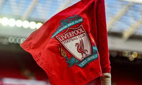 CHÍNH THỨC: Bị ép đá 2 trận/2 ngày, trang chủ Liverpool ra tuyên bố cuối cùng