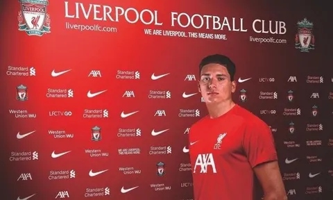 "Cậu ấy chắc chắn sẽ trở thành cỗ máy ghi bàn ở Premier League"