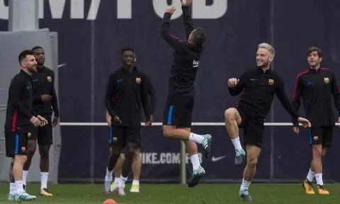 "Cậu ấy chẳng làm được gì tại Barcelona..."