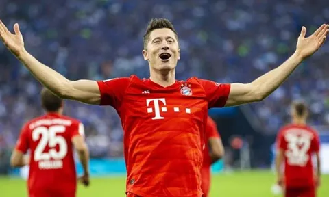 "Cậu ta có phong độ cao, tôi chưa từng thấy điều đó kể từ thời Gerd Muller"
