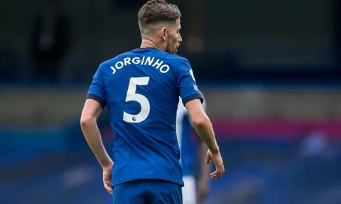 'Cầu thủ Chelsea đó sẽ là một bản hợp đồng tuyệt vời cho Arsenal'