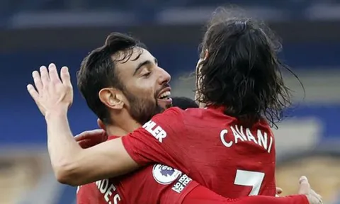 Cavani cứu Man Utd khỏi cửa tử, Bruno Fernandes nói ngay 1 câu