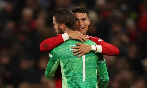 Cavani nêu tên 2 cầu thủ xuất sắc nhất mùa của Man Utd