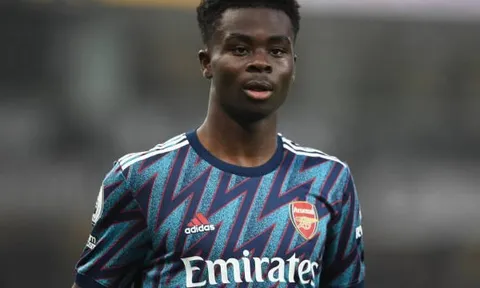 CĐV Arsenal ca ngợi 1 cái tên sau trận hòa nghẹt thở với Liverpool