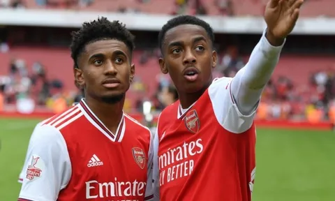 CĐV Arsenal: "Cậu ấy sẽ xuất sắc hơn cả Jadon Sancho trong 2 năm nữa..."