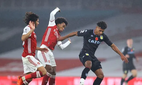 CĐV Arsenal: "Một cú lừa! Cái tên đó nên rời CLB ngay và luôn"