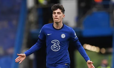 CĐV Chelsea: "Cậu ấy đã là 1 huyền thoại của The Blues"