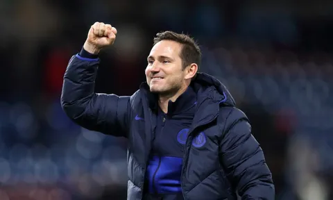 CĐV Chelsea: "Đó là một món hời, BLĐ ký gấp đi thôi!"