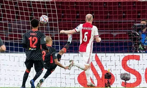 CĐV Liverpool: "Cậu ấy xuất sắc hơn cả Firmino..."