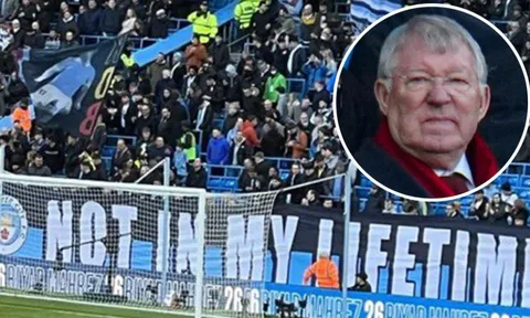 CĐV Man City có hành động điên rồ với Sir Alex Ferguson
