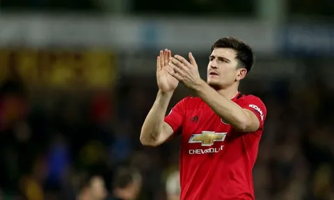 CĐV Man Utd: "Cho Lindelof dự bị, cậu ta còn tốt hơn Maguire"