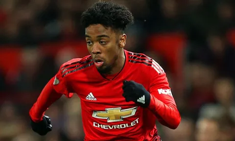 CĐV Man Utd: "Như trò đùa. Cậu ấy đã rời Old Trafford"