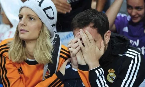CĐV Real Madrid hối hận khi bỏ về trước phút 90