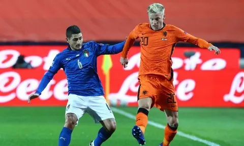 CĐV Man United: "De Beek ghi bàn nhưng vẫn phải dự bị cho tên vô dụng đó"