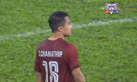 CĐV Việt Nam: "Thái Lan toang thật rồi ông Giáo ạ!"