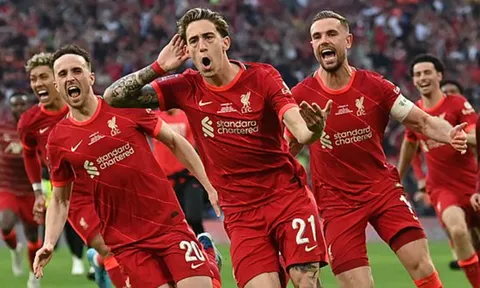 Chấm điểm Liverpool trận Chelsea: Cơn lốc cánh phải