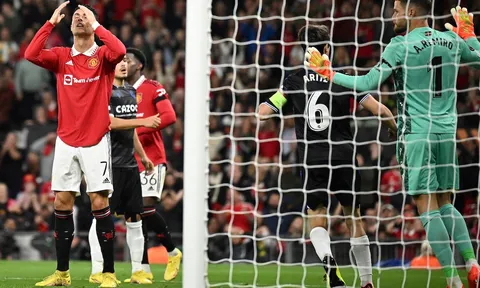 Chấm điểm Man Utd: Một điểm 3