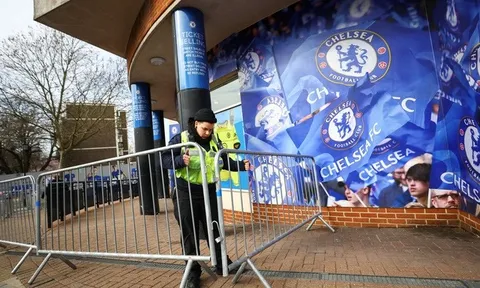 Chelsea: 17 ngày sống trong sợ hãi