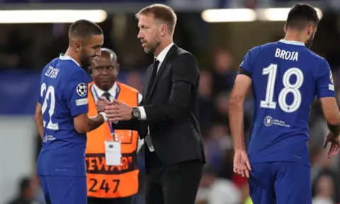 Peter Crouch chỉ ra vấn đề nghiêm trọng ở Chelsea