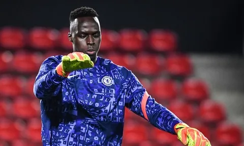Chelsea bất bại 10 trận, "người nhện" gửi lời tuyên chiến đến Tottenham