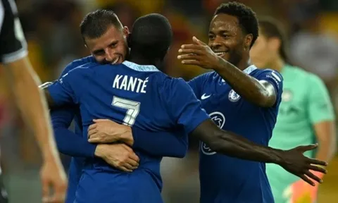 “Chelsea cần 3-4 bản hợp đồng nữa là có thể cạnh tranh chức vô địch”