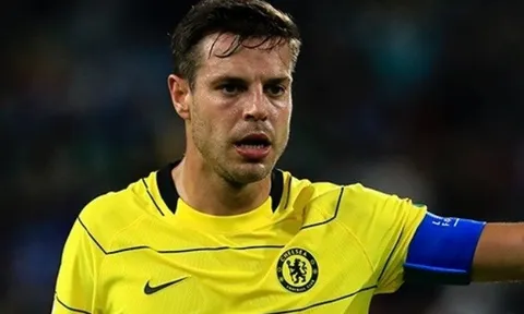 Thừa nhận Chelsea bất định, Azpilicueta gạt phăng câu hỏi về tương lai