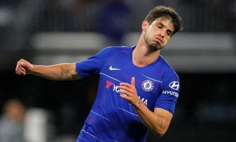 "Chelsea cho mượn tôi với hy vọng bán đứt và kiếm tiền"