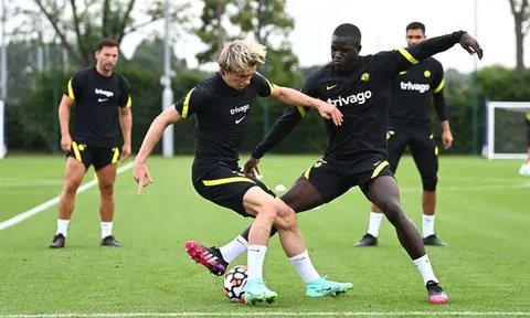 Chelsea chốt ngày đá giao hữu, xác định quân xanh đầu tiên
