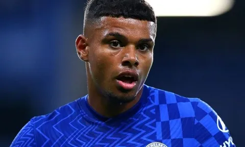 Chelsea chuẩn bị lặp lại sai lầm với Tomori và Guehi