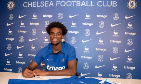 Chelsea công bố tân binh thứ 3, giá 20 triệu bảng
