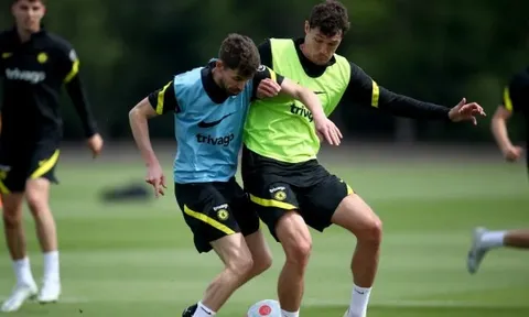 Chelsea đón tin vui lực lượng, tập luyện chờ đối đầu Leeds