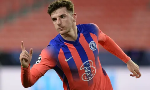 Chelsea hạ Porto, Mason Mount vẫn đề cao cảnh giác