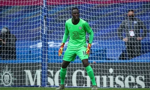 Chelsea tiến hành đàm phán, chiêu mộ 'hàng free' cạnh tranh với Mendy