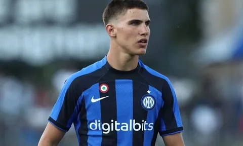 Chelsea ký hợp đồng 6 năm với Milinkovic-Savic 2.0