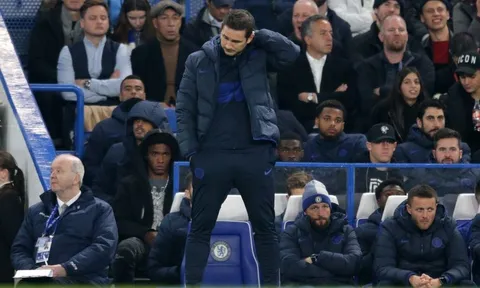 Lampard: "Man Utd đá như... Newcastle"