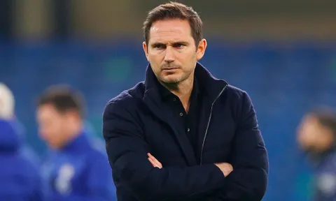 Vì 2 ngôi sao, Chelsea được khuyên đổi chiến thuật