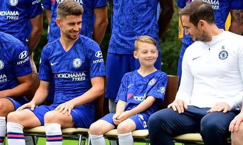 Top 20 CLB hào phóng nhất nước Anh: Liverpool sau Watford, ngạc nhiên Arsenal