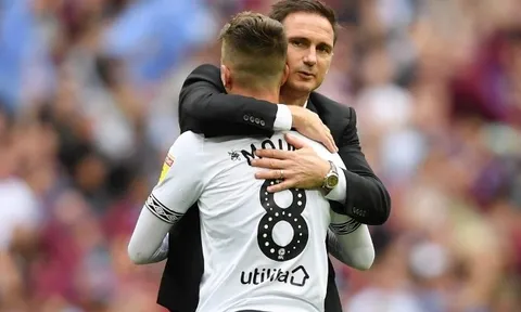 Chelsea thất bại vì 'lời nguyền' Mason Mount?
