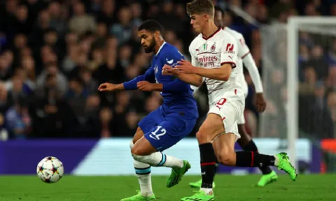Chelsea tìm thấy Kante phiên bản 1m90