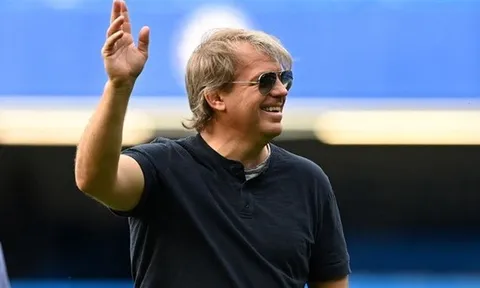 Chelsea nhận được hơn 250 đề nghị tiếp quản