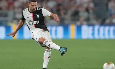 Chi 40 triệu euro, PSG quyết mua hậu vệ của Juventus