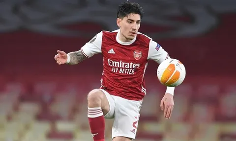 Chi 50 triệu euro, Arsenal tìm ra người thay thế Bellerin
