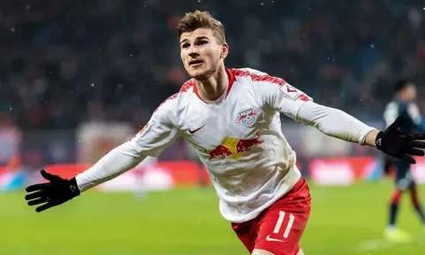 Chi 65 triệu, Man Utd quyết thâu tóm "Vua dội bom" Bundesliga