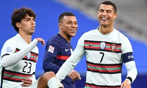 Chỉ 90 phút, Ronaldo đã "hớp hồn" dàn sao hàng đầu của tuyển Pháp