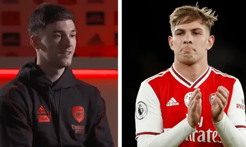 "Chỉ có 2 cầu thủ xứng đáng mặc chiếc áo của Arsenal"